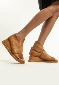 A.S.98 Keilsandalette - Cognac